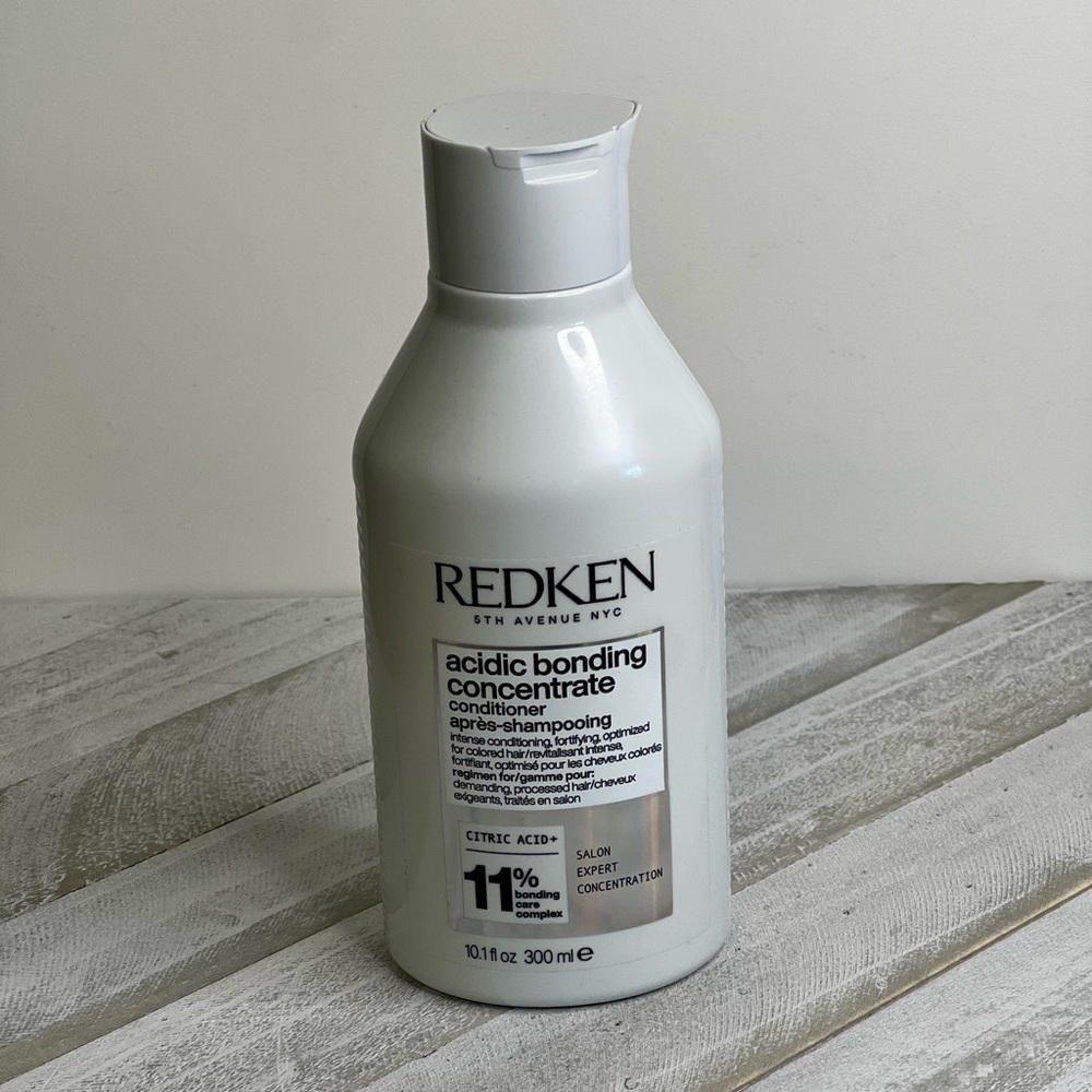 Redken Acidic Bonding Concentrate Conditioner NEW